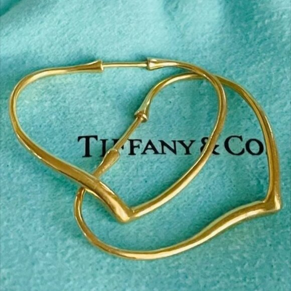 TIFFANY & CO. Yellow Gold Earrings - Picture 6 of 11